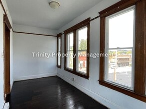 103 Grove Ave in Clarksburg, WV - Building Photo - Building Photo