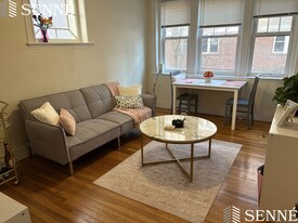 1707 Cambridge St, Unit 3 in Cambridge, MA - Building Photo