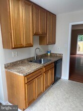 1664 Yorktown Ct in Crofton, MD - Building Photo - Building Photo