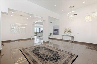 17764 Sidwell St in Granada Hills, CA - Building Photo - Building Photo