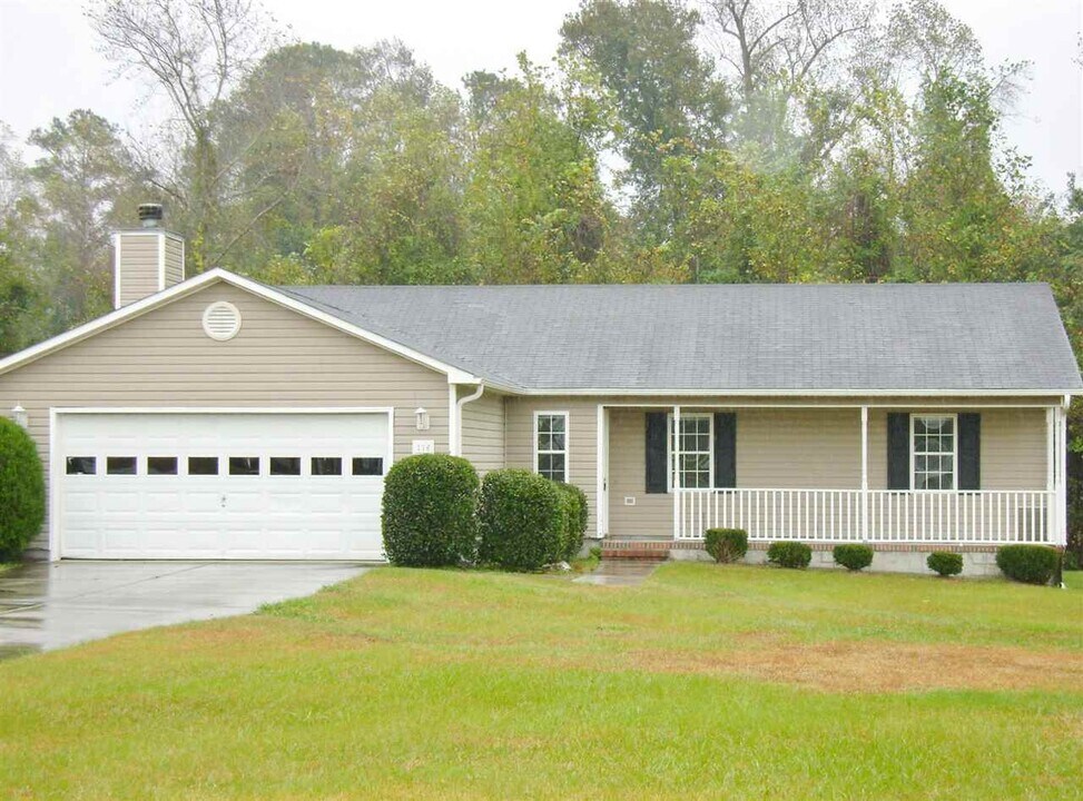 114 Nicole Ct Photo
