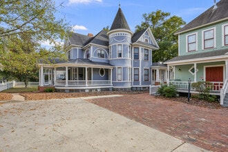 715 SE 2nd Ave in Gainesville, FL - Building Photo - Building Photo