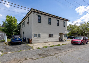 2902 N Cedar St in Spokane, WA - Building Photo - Building Photo