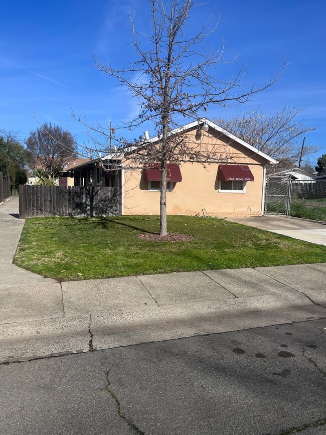 property at 2211 19th Ave