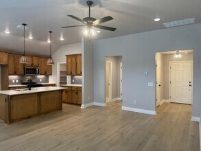 8525 Cassian Dr in Oklahoma City, OK - Building Photo - Building Photo