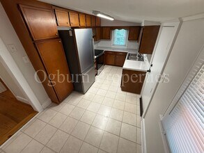 220 S Gordon Dr in Winston-Salem, NC - Building Photo - Building Photo