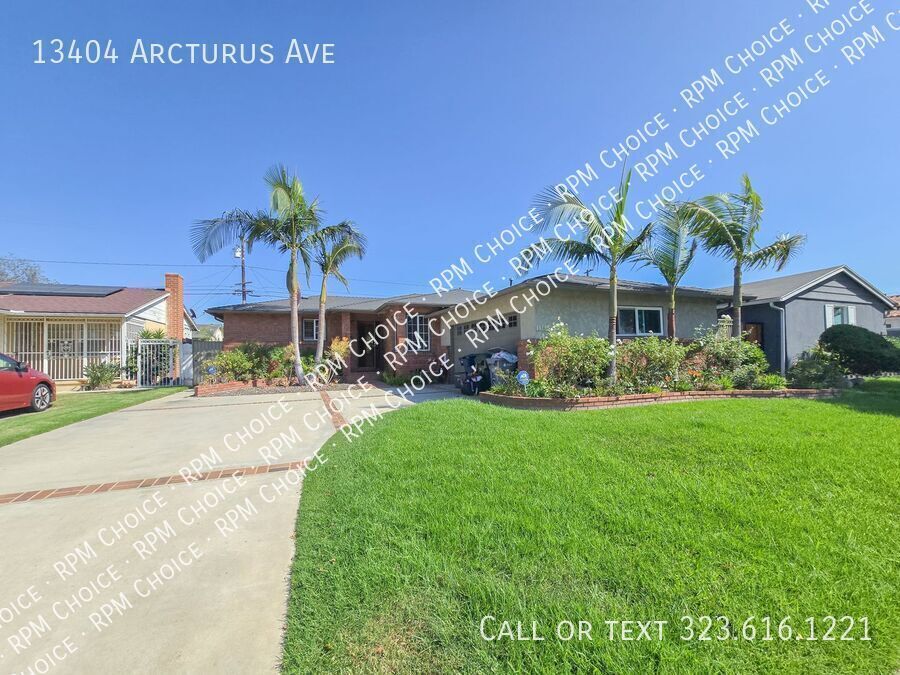 13404 Arcturus Ave in Gardena, CA - Building Photo