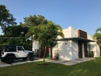 9634 NW 2nd Ave in Miami Shores, FL - Foto de edificio - Building Photo