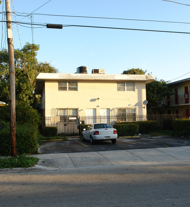 65 NE 59th St in Miami, FL - Building Photo - Building Photo