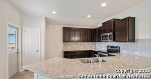 5818 Lazo in San Antonio, TX - Building Photo - Building Photo