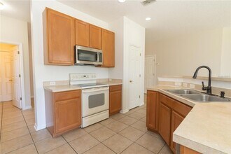 7720 Bear Claw Run in Orlando, FL - Building Photo - Building Photo