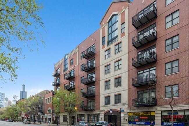 property at 1155 W Madison St