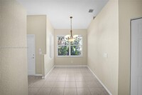 265 W Coral Trace Cir in Delray Beach, FL - Foto de edificio - Building Photo