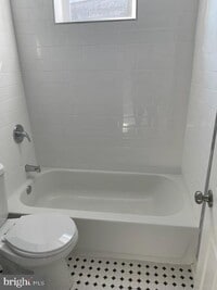 6070 Upland St photo'