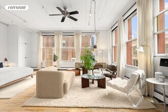 132 Wooster St in New York, NY - Building Photo - Building Photo