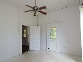 109 Starnes St in Winona, TX - Building Photo - Building Photo