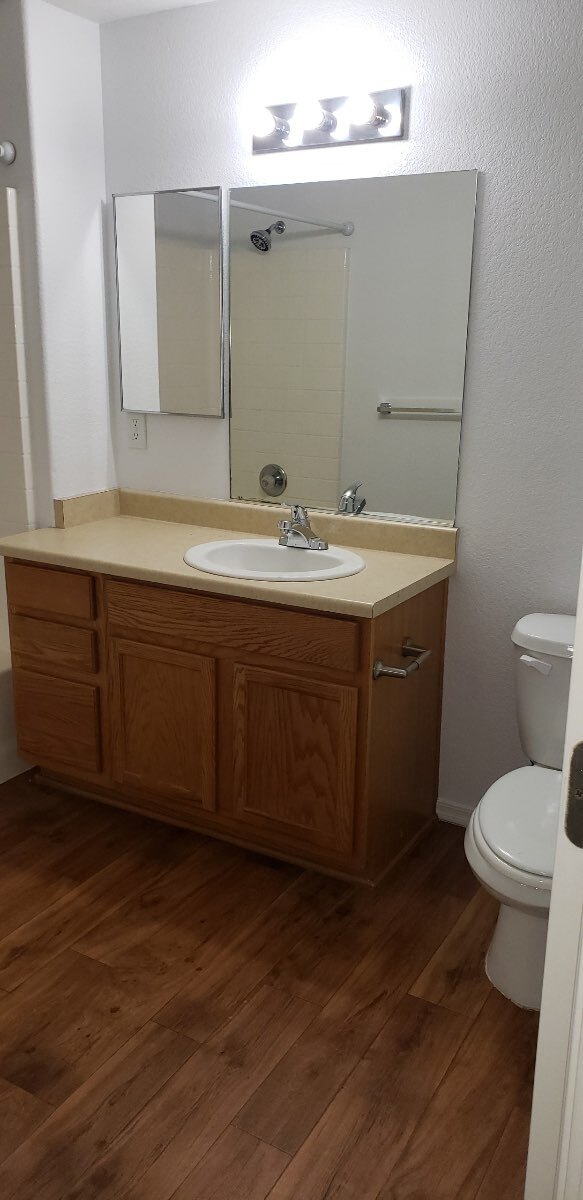 1765 Central Ave, Unit 1304