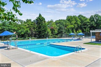 21 Silverwood Cir in Annapolis, MD - Building Photo - Building Photo