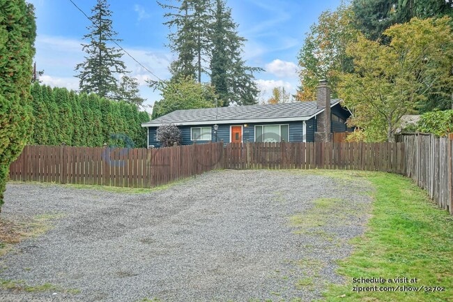 5528 180th St SW in Lynnwood, WA - Building Photo - Building Photo