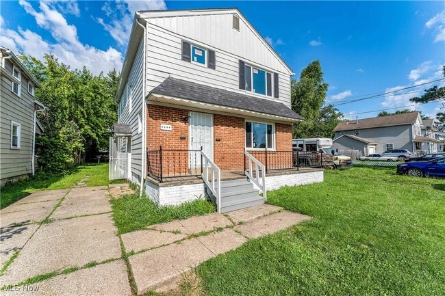 4646 E 147th St in Cleveland, OH - Foto de edificio - Building Photo