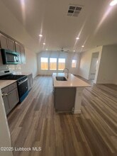 617 E 14th St in Wolfforth, TX - Building Photo - Building Photo