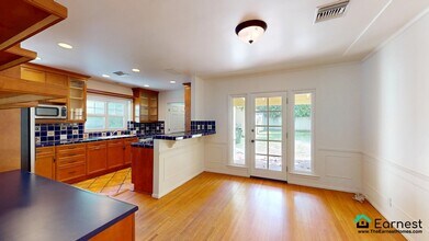 14424 Benefit St in Los Angeles, CA - Building Photo - Building Photo