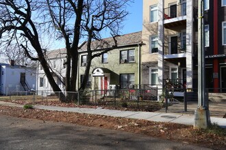 1214 19th St NE in Washington, DC - Building Photo - Building Photo