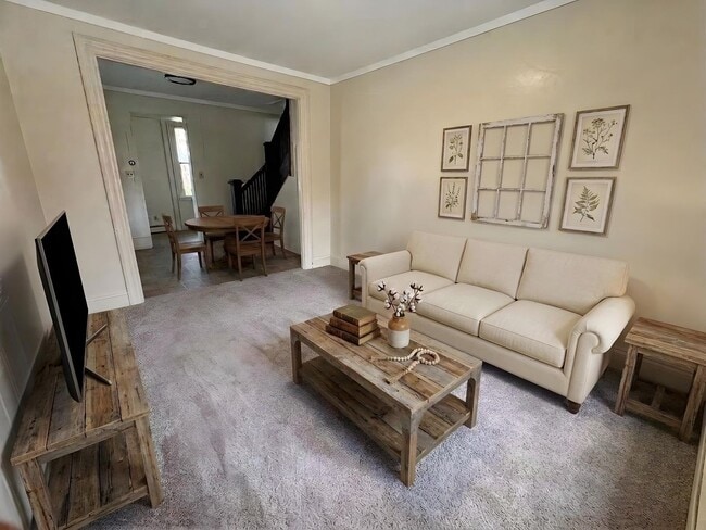 property at 539-541 S Market St