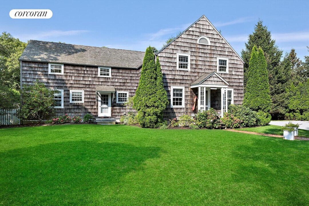 79a Jessup Ave in Quogue, NY - Building Photo