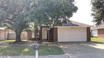 1218 Brooklawn Dr in Arlington, TX - Building Photo