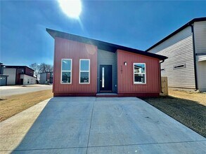 1101 States Ave in Bentonville, AR - Building Photo - Building Photo