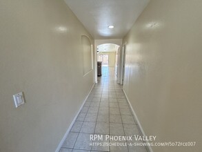 10021 W Veliana Way in Tolleson, AZ - Building Photo - Building Photo