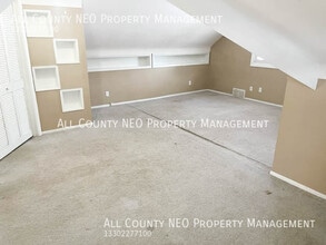 21260 Carol Dr in Cleveland, OH - Building Photo - Building Photo
