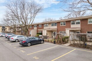 20 N Dee Rd in Park Ridge, IL - Building Photo