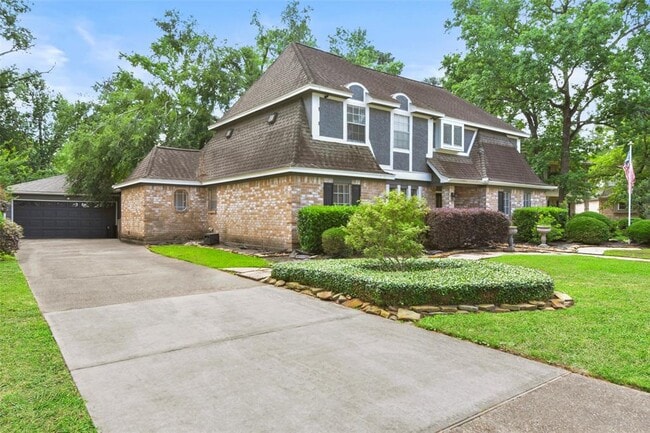 18711 Candlechase Dr in Spring, TX - Foto de edificio - Building Photo
