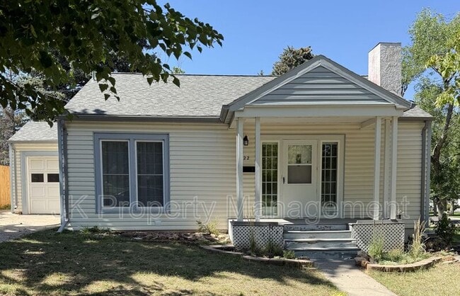property at 22 33rd St N