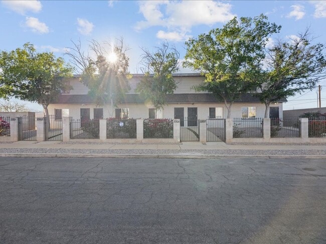property at 2205 N 9th Ave