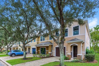 13406 Ocean Mist Dr in Jacksonville, FL - Building Photo - Building Photo