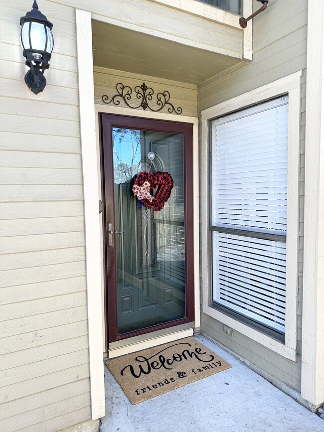 property at 1911 Woodhue Dr