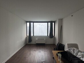 45 River Dr S in Jersey City, NJ - Building Photo - Building Photo