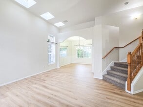 18424 Newport Dr in Arlington, WA - Building Photo - Building Photo
