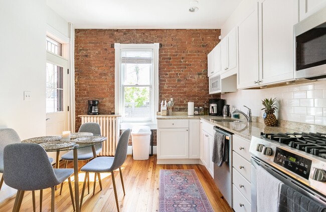 1407 F St NE in Washington, DC - Building Photo - Building Photo