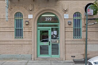 399 E 160th St in Bronx, NY - Building Photo - Building Photo