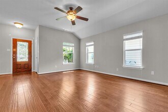 204 Chickadee Ln in Leander, TX - Building Photo - Building Photo