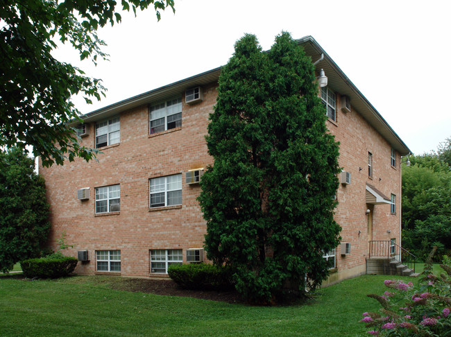 360 S St George St in Allentown, PA - Building Photo - Building Photo