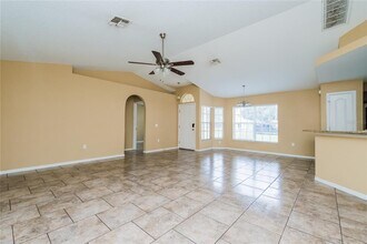 1641 Larkin Rd in Spring Hill, FL - Building Photo - Building Photo