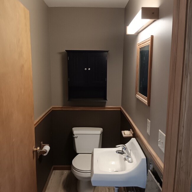 property at 7200 Tobes Hill Rd