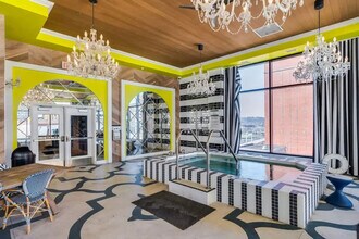 309 Vine St-Unit -ID1292424P in Cincinnati, OH - Building Photo - Building Photo