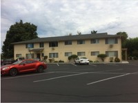 Cimarron Apartments in Klamath Falls, OR - Foto de edificio - Building Photo