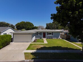 5981 E Belen St in Long Beach, CA - Building Photo - Building Photo